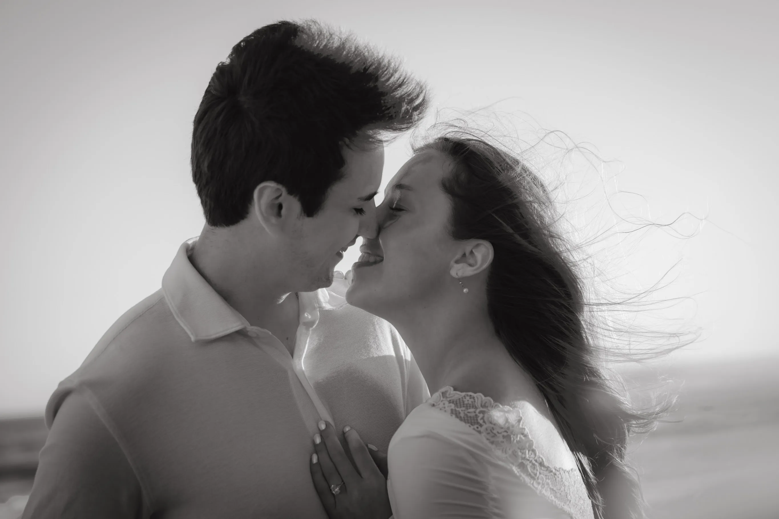 Black and white portrait of a couple on the Santa Barbara coast